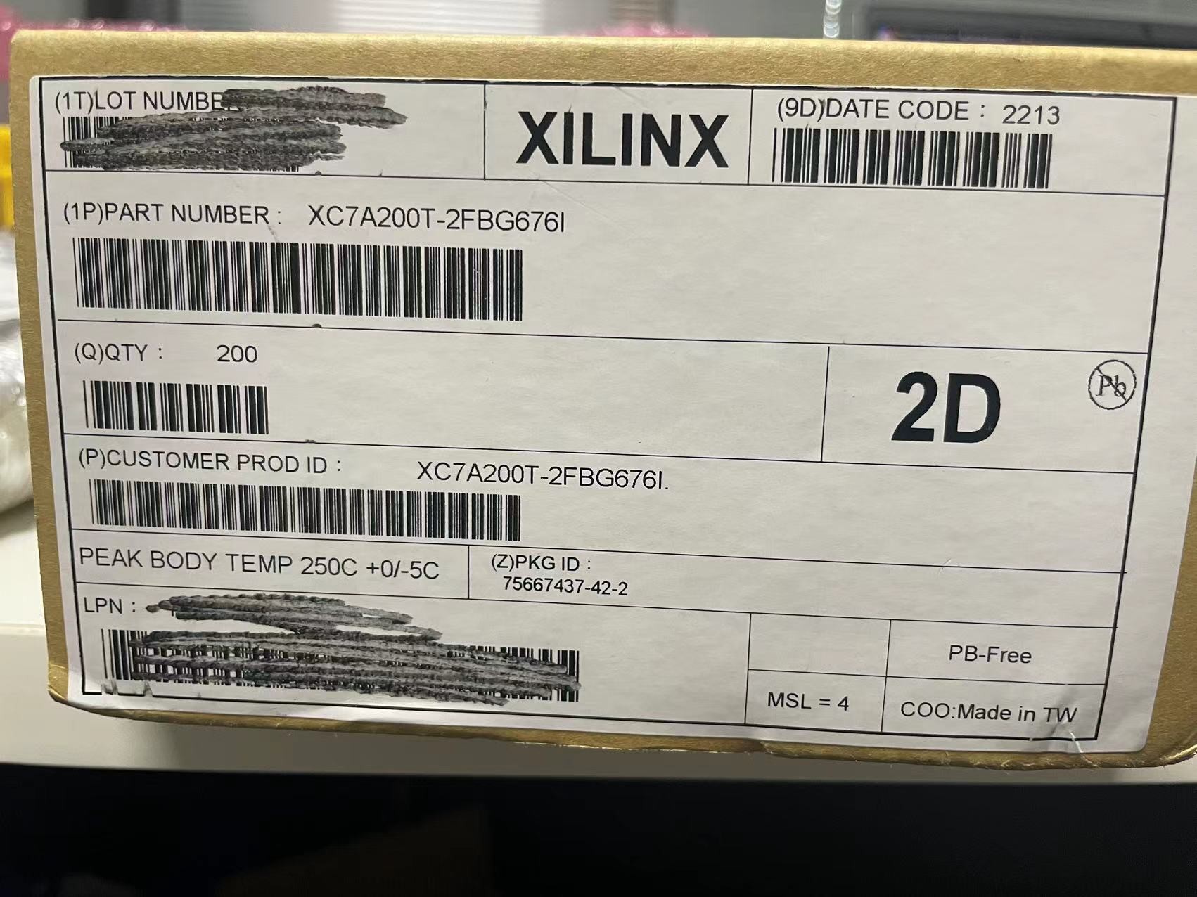 Artix 7 Complex Programmable Logic Device XC7A200T 2FBG676I Field Programmable