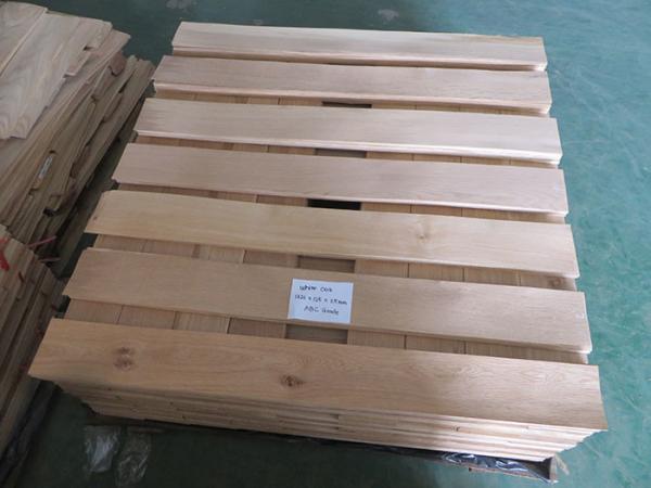 Quality Engineered Rustic White Oak Veneer for sale