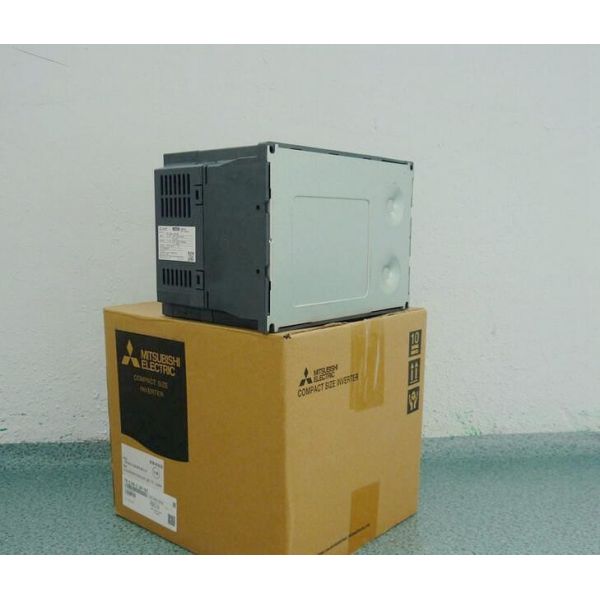 NEW Mitsubishi Inverter FR-E740-5.5K-CHT E700 Series Frequency Inverter 5.5KW 380V