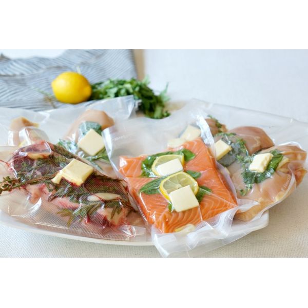 Premade Bags Packing Vacuum Machine Automatic Beef Steak Peas