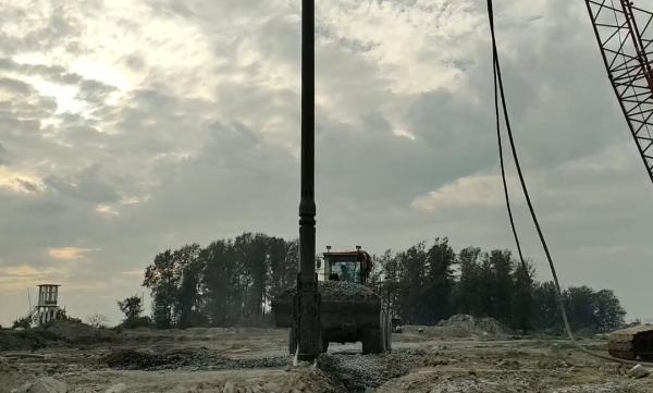 180 Kw Vibroflotation For Compacting Deep Foundation Solutions Solving