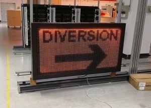 China EN12966 NTCIP LED Traffic Control Sign Road Safety Vehicle Mounting on sale