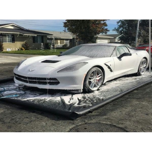 Durable Inflatable Car Wash Mat / Auto Washing Tool Inflatable Water Containment Mat