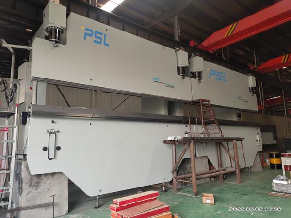 Quality Universal Electro Cnc Hydraulic Press Brake 7 Axis 600 Ton for sale