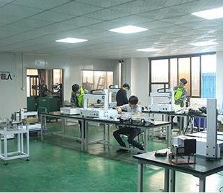 XHL-D551 R 4-AXIS 360 Rotation Glue dispenser machine