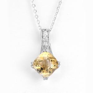 Cushion Yellow Gold Citrine Pendant 3.0g Birthstone Charm Necklace For Grandma