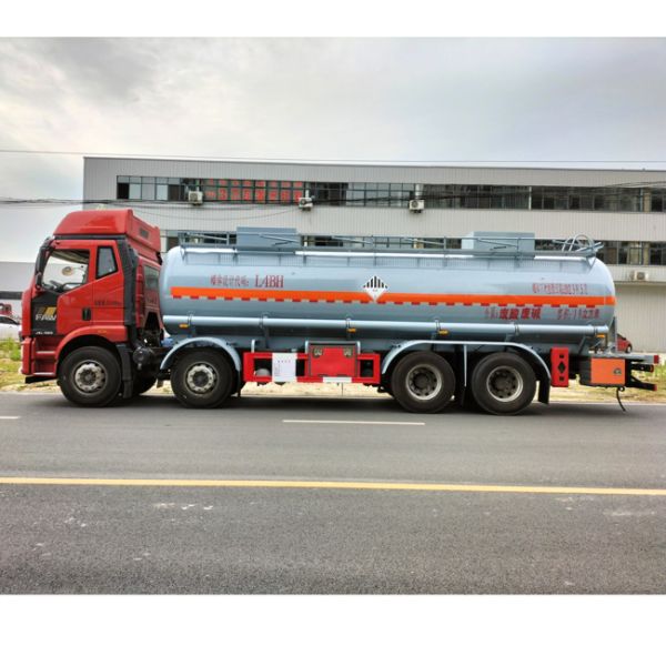 FAW 8x4 26 CBM Chemical Liquid Tanker Truck Water Bowser Truck Diesel Fuel Type
