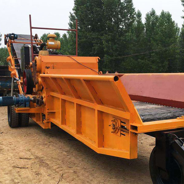 Diesel Engine Mobile Wheels Integrated Biomass Crusher