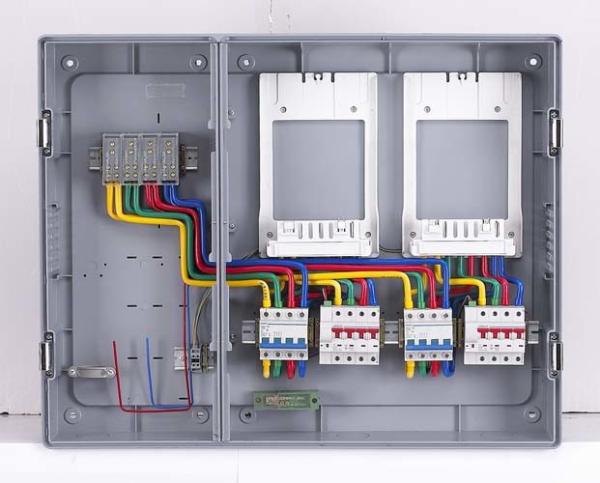 Quality Multifunctional Three Phase Meter Box Grey Electric Meter Enclosure Large Capacity for sale