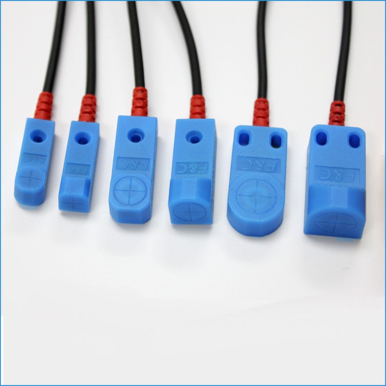NPN inductive position sensor, vertical iron detector sensor, 5mm approach switch.jpg