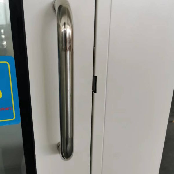 AC 220V 3P Air Shower Cleanroom Air Shower Device For Pharma Medical Purification