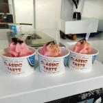 Unmanned 24 Hours Self-Service Soft Ice Cream Vending Machine Automatic Robot