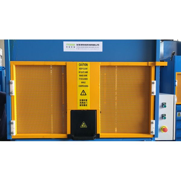Vertical Hydraulic Plastic Baling Machine Press Waste Paper Baler Machine