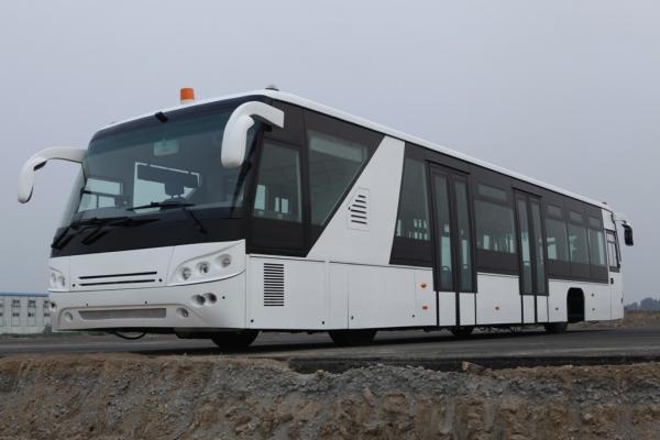 Quality SANHUAN Steering 77 Passenger Aero Bus With Pneumatic Suspension for sale