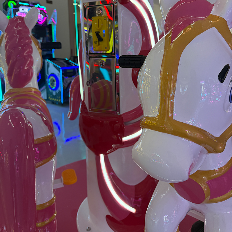 3-person Luxury Carousel