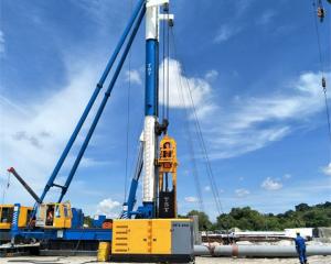 Buy cheap OEM Hydraulic Pile Hammer Fast Piling Speed Crawler Type Walking Type product