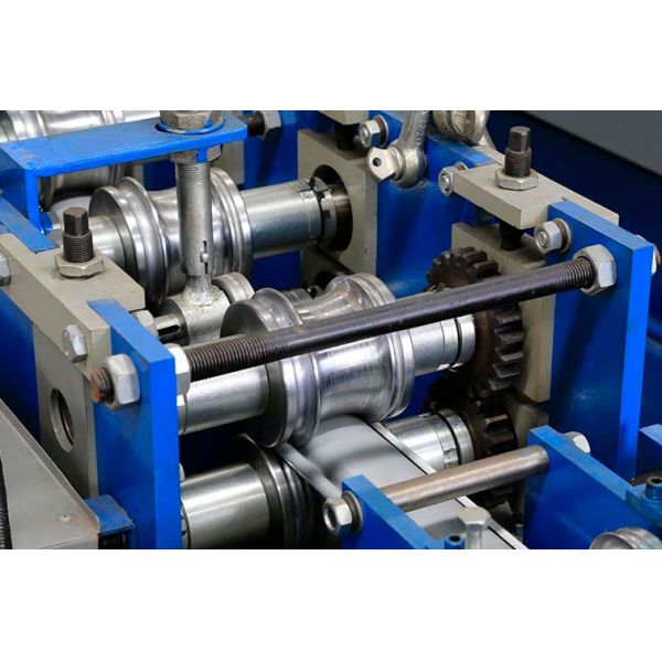 Automatic Galvanized Shutter Door Roll Forming Machine For Shutter Slats Production