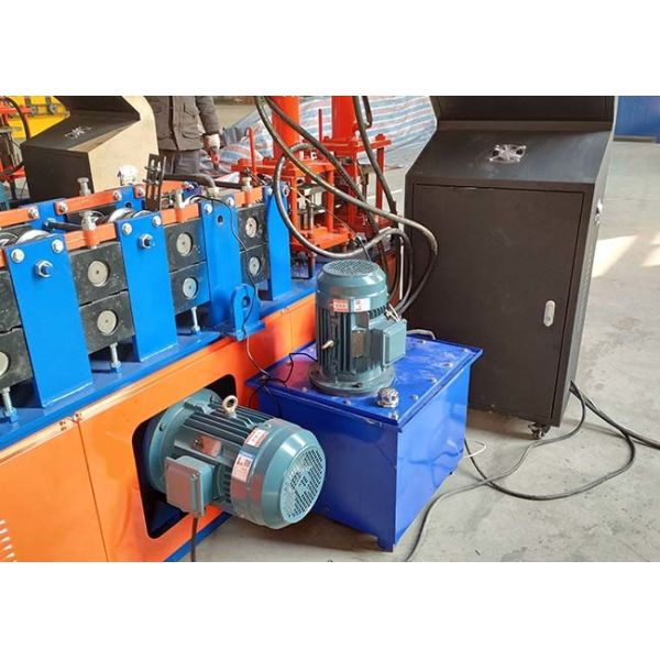 Metal C Channel and U Stud Light Steel Keel Roll Forming Machine With Smooth Feeding Device