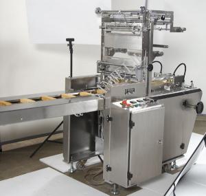 China 1.1kw Sealing Packaging Machinery Silver Grey Multi Pack Biscuit Packing Machine on sale